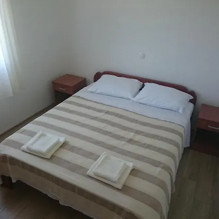 Apartman By The Sea Seline, Paklenica - 11197 *