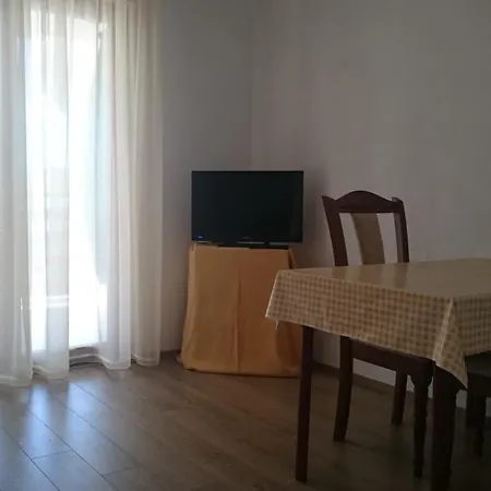 By The Sea Seline, Paklenica - 11197 斯塔利格拉德-帕克利尼卡